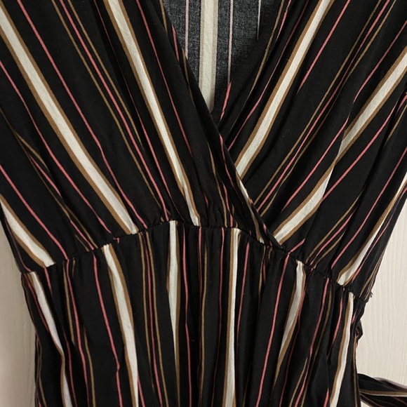 Short Sleeve Striped Sundress - Tie Waste Size M - Picture 3 of 5